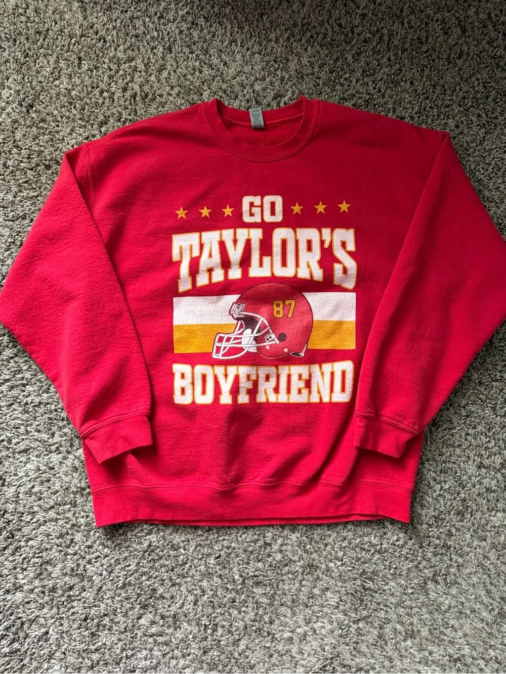 Go Taylor's Boyfriend Kelce 87 Crewneck Sweatshirt Red XL Chiefs Kingdom